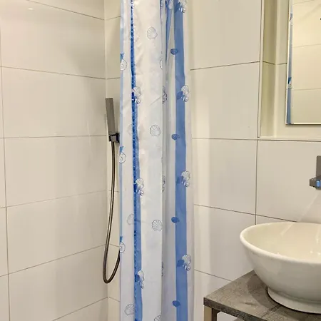 1-194, Traumhafter Blick Ueber Im Haus Metropol, 8 Etage *